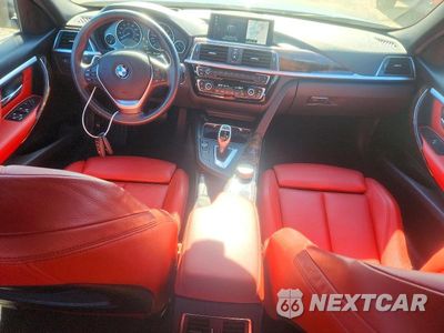 Zdjęcie 8 z 12 samochodu: 2018 BMW 330 XI VIN:WBA8D9G58JNU72025 - miniatura
