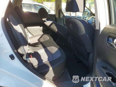 Zdjęcie 11 z 13 samochodu: 2011 NISSAN ROGUE S VIN:JN8AS5MT6BW158816 - miniatura