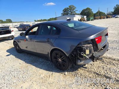 Drugie zdjęcie samochodu z przodu: 2017 JAGUAR XE PRESTIGE VIN:SAJAE4BG2HA947135 - miniatura