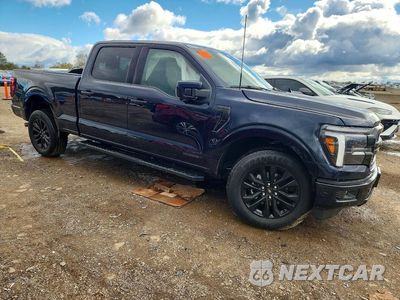 Czwarte zdjęcie samochodu z boku: 2026 FORD F150 LARIAT VIN:1FTFW5LD8TFA49100 - miniatura