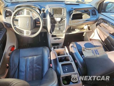 Zdjęcie 8 z 13 samochodu: 2015 CHRYSLER TOWN & COUNTRY TOURING VIN:2C4RC1BG5FR578723 - miniatura