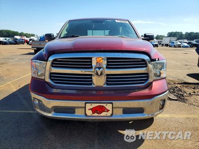 Piąte zdjęcie samochodu w środku: 2017 RAM 1500 SLT VIN:1C6RR7LT3HS546925 - miniatura