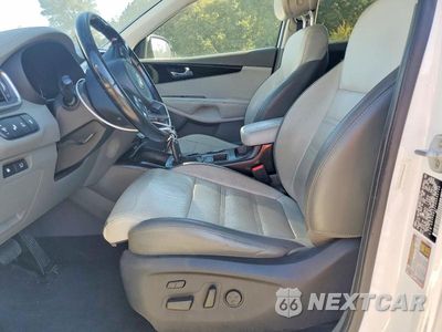 Zdjęcie 7 z 13 samochodu: 2016 KIA SORENTO SX V6 VIN:5XYPKDA52GG042734 - miniatura