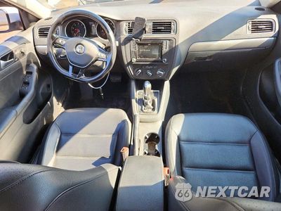 Zdjęcie 8 z 12 samochodu: 2017 VOLKSWAGEN JETTA SE VIN:3VWDB7AJ3HM233274 - miniatura