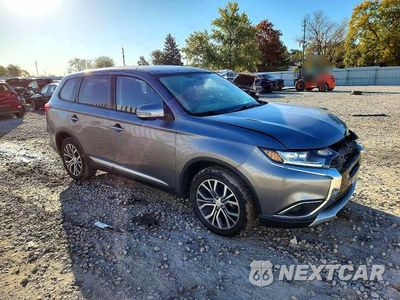 Czwarte zdjęcie samochodu z boku: 2018 MITSUBISHI OUTLANDER SE VIN:JA4AZ3A31JJ003385 - miniatura