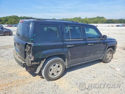 Trzecie zdjęcie samochodu z tyłu: 2014 JEEP PATRIOT SPORT VIN:1C4NJPBA5ED720508 - miniatura