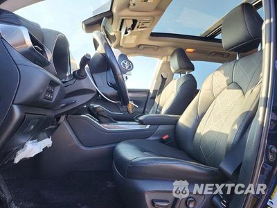 Zdjęcie 7 z 14 samochodu: 2020 TOYOTA HIGHLANDER HYBRID PLATINUM VIN:5TDEBRCH0LS007554 - miniatura