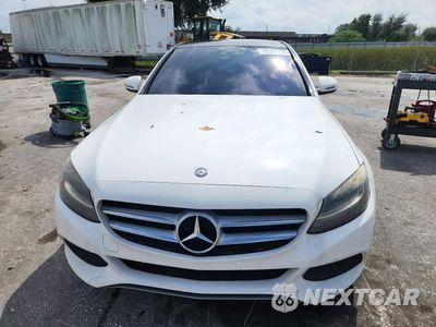 Piąte zdjęcie samochodu w środku: 2016 MERCEDES-BENZ C 300 VIN:55SWF4JB3GU120207 - miniatura