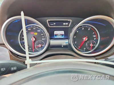 Zdjęcie 9 z 13 samochodu: 2018 MERCEDES-BENZ GLE 350 4MATIC VIN:4JGDA5HB3JB106431 - miniatura