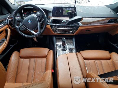 Zdjęcie 8 z 13 samochodu: 2017 BMW 530 XI VIN:WBAJA7C3XHG904261 - miniatura