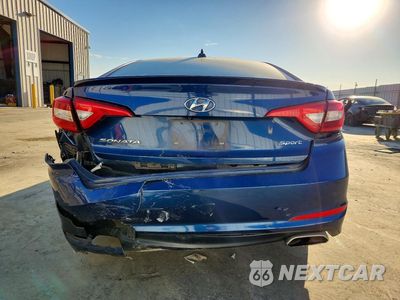Zdjęcie 6 z 12 samochodu: 2015 HYUNDAI SONATA SPORT VIN:5NPE34AF5FH220897 - miniatura