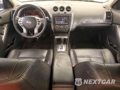 Zdjęcie 8 z 12 samochodu: 2008 NISSAN ALTIMA 3.5 SE VIN:1N4BL21E08N421601 - miniatura