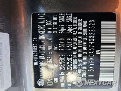 Zdjęcie 13 z 13 samochodu: 2017 KIA SORENTO SX V6 VIN:5XYPKDA57HG322523 - miniatura