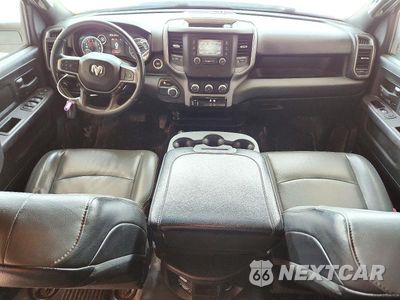 Zdjęcie 8 z 12 samochodu: 2023 RAM 2500 TRADESMAN VIN:3C6UR5HJ7PG566574 - miniatura