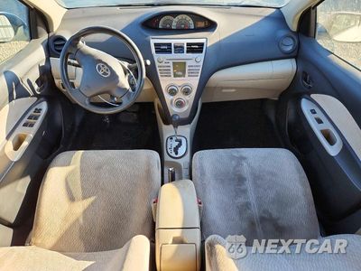 Zdjęcie 8 z 12 samochodu: 2008 TOYOTA YARIS BASE VIN:JTDBT923181204520 - miniatura