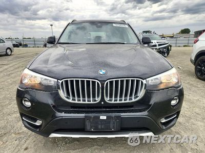 Piąte zdjęcie samochodu w środku: 2016 BMW X3 VIN:5UXWX9C55G0D71913 - miniatura