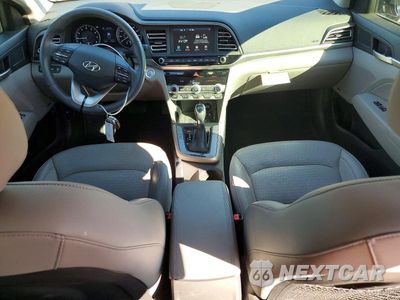Zdjęcie 8 z 12 samochodu: 2020 HYUNDAI ELANTRA LIMITED VIN:5NPD84LFXLH585520 - miniatura
