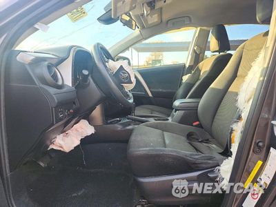 Zdjęcie 7 z 13 samochodu: 2017 TOYOTA RAV4 LE VIN:JTMZFREV8HJ718884 - miniatura