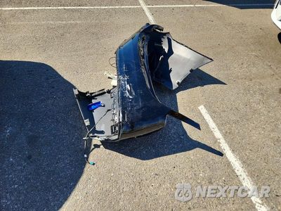 Zdjęcie 12 z 13 samochodu: 2016 MERCEDES-BENZ C 300 4MATIC VIN:55SWF4KB2GU136929 - miniatura