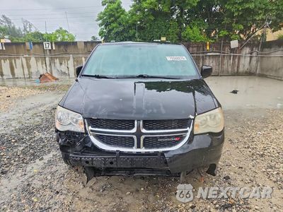 Piąte zdjęcie samochodu w środku: 2017 DODGE GRAND CARAVAN SXT VIN:2C4RDGCG5HR857977 - miniatura
