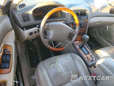 Zdjęcie 8 z 12 samochodu: 2000 LEXUS ES 300 VIN:JT8BF28G1Y5101209 - miniatura