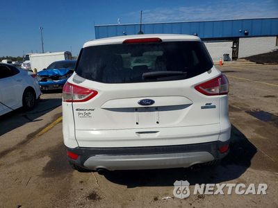 Zdjęcie 6 z 13 samochodu: 2016 FORD ESCAPE SE VIN:1FMCU0GX1GUB40593 - miniatura