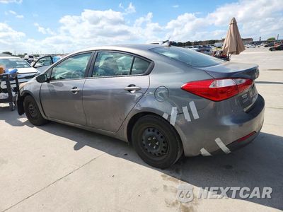 Drugie zdjęcie samochodu z przodu: 2016 KIA FORTE LX VIN:KNAFX4A62G5561908 - miniatura