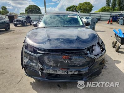 Piąte zdjęcie samochodu w środku: 2024 FORD MUSTANG MACH-E SELECT VIN:3FMTK1R43RMA38444 - miniatura