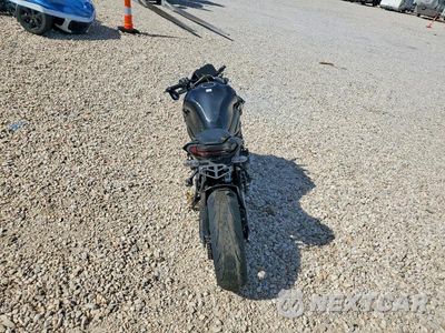 Zdjęcie 6 z 9 samochodu: 2025 KAWASAKI ZR900 S VIN:ML5ZRDS1XSDA01059 - miniatura