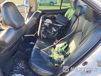 Zdjęcie 10 z 12 samochodu: 2019 TOYOTA CAMRY HYBRID SE VIN:4T1B21HKXKU011495 - miniatura