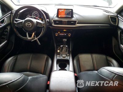 Zdjęcie 8 z 12 samochodu: 2018 MAZDA 3 TOURING VIN:3MZBN1V3XJM167044 - miniatura