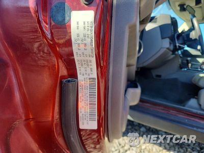 Zdjęcie 12 z 12 samochodu: 2007 JEEP COMMANDER VIN:1J8HG48K47C614787 - miniatura