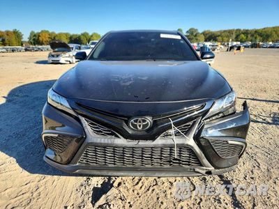 Piąte zdjęcie samochodu w środku: 2022 TOYOTA CAMRY SE VIN:4T1G11AK7NU661523 - miniatura