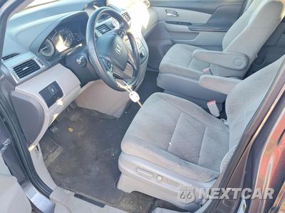 Zdjęcie 7 z 13 samochodu: 2015 HONDA ODYSSEY LX VIN:5FNRL5H28FB127347 - miniatura
