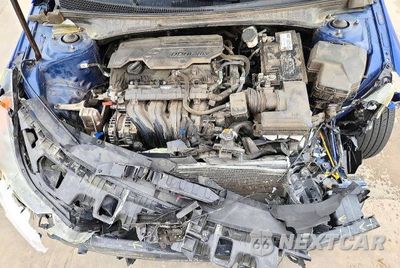 Zdjęcie 11 z 12 samochodu: 2021 HYUNDAI ELANTRA SE VIN:5NPLL4AG0MH024220 - miniatura