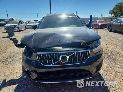 Piąte zdjęcie samochodu w środku: 2019 VOLVO XC40 T5 INSCRIPTION VIN:YV4162ULXK2120296 - miniatura