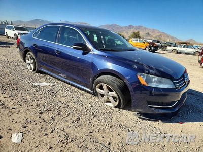 Czwarte zdjęcie samochodu z boku: 2014 VOLKSWAGEN PASSAT SE VIN:1VWBT7A31EC108826 - miniatura