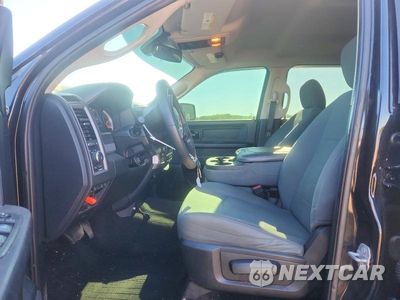 Zdjęcie 7 z 12 samochodu: 2017 RAM 1500 ST VIN:1C6RR7KGXHS756278 - miniatura