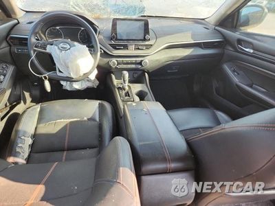 Zdjęcie 8 z 13 samochodu: 2020 NISSAN ALTIMA SR VIN:1N4BL4CV8LC245412 - miniatura