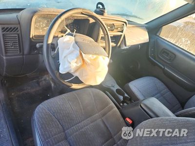 Zdjęcie 8 z 13 samochodu: 2000 JEEP CHEROKEE SPORT VIN:1J4FF48S0YL227148 - miniatura