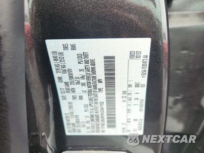 Zdjęcie 12 z 12 samochodu: 2017 FORD ESCAPE TITANIUM VIN:1FMCU9J91HUD41152 - miniatura