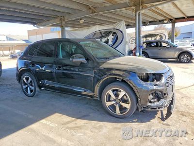 Czwarte zdjęcie samochodu z boku: 2022 AUDI Q5 PRESTIGE 45 VIN:WA1FAAFYXN2026086 - miniatura