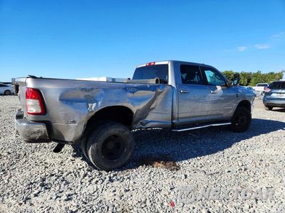 Trzecie zdjęcie samochodu z tyłu: 2021 RAM 3500 BIG HORN VIN:3C63RRHL2MG527892 - miniatura