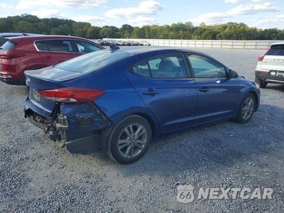 Trzecie zdjęcie samochodu z tyłu: 2017 HYUNDAI ELANTRA SE VIN:5NPD84LF3HH108161 - miniatura