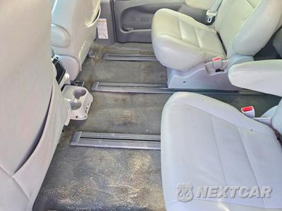 Zdjęcie 11 z 13 samochodu: 2017 TOYOTA SIENNA LE VIN:5TDJZ3DC9HS176909 - miniatura