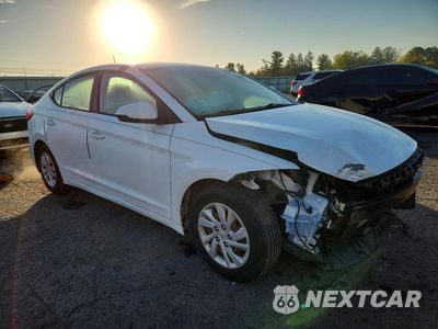 Czwarte zdjęcie samochodu z boku: 2018 HYUNDAI ELANTRA SE VIN:5NPD74LF7JH400680 - miniatura