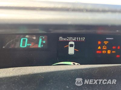 Zdjęcie 9 z 12 samochodu: 2013 TOYOTA PRIUS C ONE VIN:JTDKDTB37D1539639 - miniatura