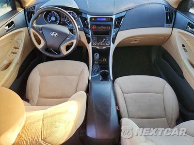 Zdjęcie 8 z 12 samochodu: 2013 HYUNDAI SONATA GLS VIN:5NPEB4AC1DH797870 - miniatura