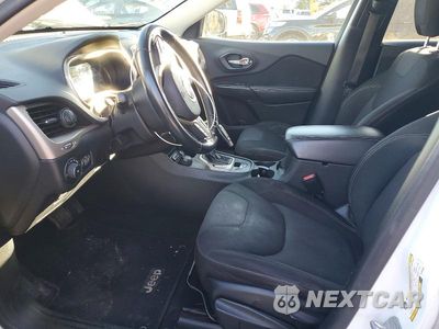 Zdjęcie 7 z 13 samochodu: 2015 JEEP CHEROKEE LATITUDE VIN:1C4PJMCB4FW768067 - miniatura
