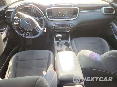 Zdjęcie 8 z 13 samochodu: 2019 KIA SORENTO S V6 VIN:5XYPGDA5XKG584335 - miniatura